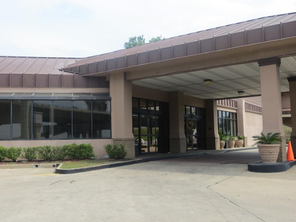 University Inn Austin North Экстерьер фото